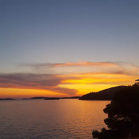 Outstanding Views - Tribunj, Croatia, アパート *