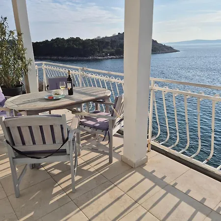 Outstanding Views * Tribalj