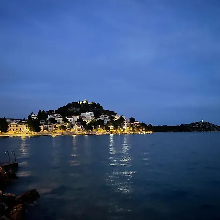アパート Outstanding Views - Tribunj, Croatia, Tribalj